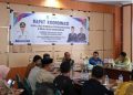 Plt Bupati Kolaka Timur, H Yosep Sahaka, pimpin Rapat koordinasi (Rakor) Evaluasi Pembangunan dan Realisasi Anggaran di ruang rapat kerja Bupati, Kamis (25/9/2025). (Foto: Istimewa)