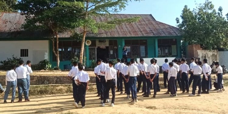 BNNP Sultra sosialisasi pencegahan narkoba di SMK Life Skill Anduonohu, Kota Kendari, Selasa (21/10/2025). (Foto: Istimewa)