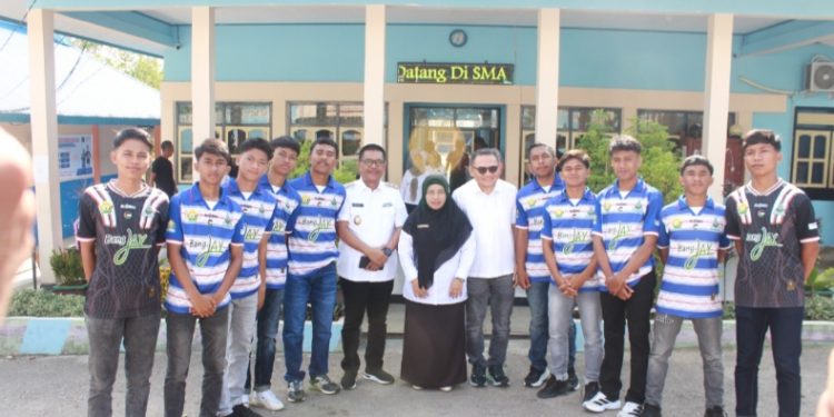 Tim Futsal SMAN 2 Raha Melaju ke Grand Final AXIS National Cup, Anggota DPR RI Jaelani Dukung Penuh