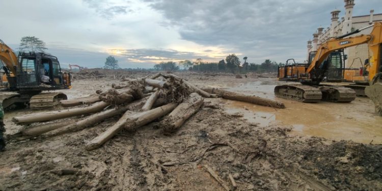 Bina Marga Kementerian PU Bekerja Siang Malam Pulihkan Akses Jembatan Krueng Tamiang, Sabtu (27/12/2025). (Foto: Bina Marga Kementerian PU)