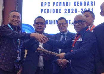 Bupati Buton Utara, Afirudin Mathara Hadiri Muscab II DPC Peradi Kendari di Hotel Claro, Sabtu (18/4/2026).