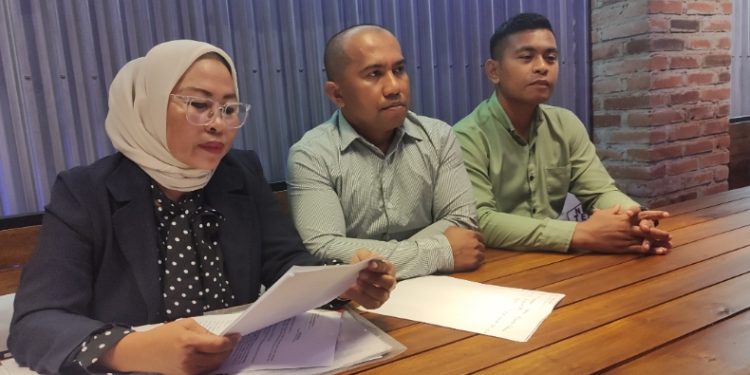 Kuasa Hukum oknum Brimob di Kendari A, Dodi SH, tegaskan Video permintaan maaf kliennya yang viral untuk institusi, dan pastikan proses hukum tetap berjalan, Rabu (22/4/2026).