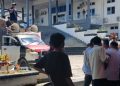 Koalisi Rakyat Konawe Utara Menggugat (KRKM), demo di PLN DPRD Sultra, desak PLN segera Stabilkan Tegangan listrik di Konawe Utara Rabu (13/5/2026).