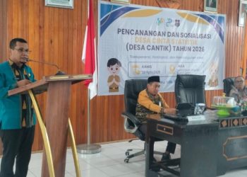 Wakil Bupati Buton Utara (Wabup Butur) Rahman, buka sosialisasi dan pencanangan Desa Cantik 2026 di Aula Sekretariat Daerah, Kamis (30/4/2026). (Foto' Istimewa)