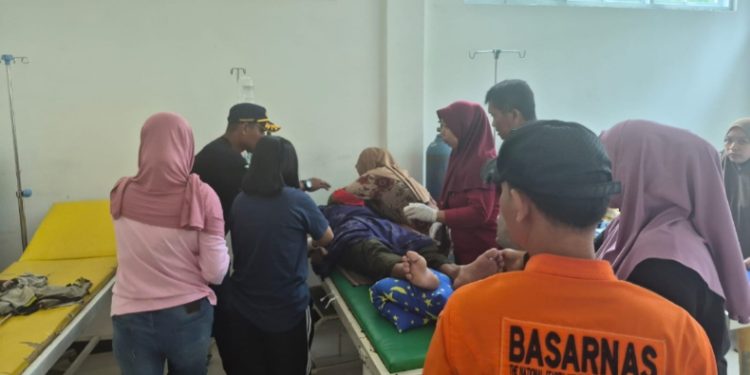 Tim SAR Gabungan temukan pria hilang di kebun Desa Tinukari Kecamatan Wawo Kabupaten Kolaka Utara, dalam kondisi selamat, Sabtu (9/5/2026). (Foto: Basarnas Kendari)