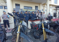 Residivis Pencuri Motor di 33 TKP di Kendari Ditangkap, Polisi Amankan 6 Motor Curian, Kamis (25/6/2026). (Foto: Husni Mubarak)